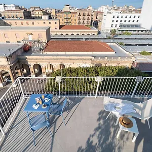 Al Centro Di Con Terrazza Privata Gasthof Palermo